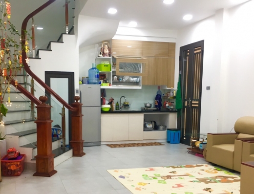 Bán nhà 3 tầng Bát Sứ 52m2 35 tỷ